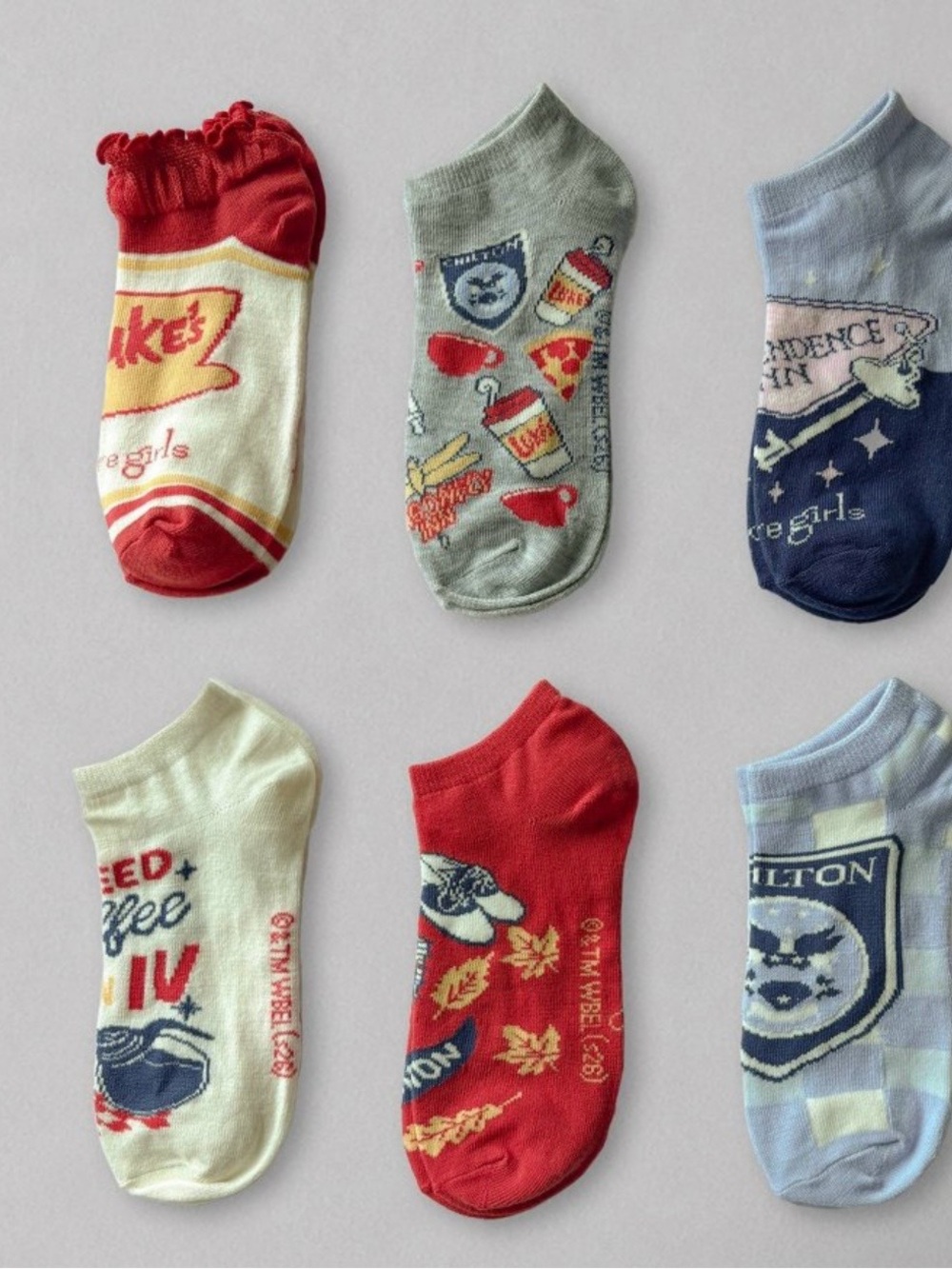 Women’s Gilmore Girls 6pk Low Cut Socks - Size 4-10